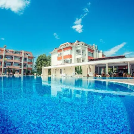 Apartment Studio - Sleeps 4 & Access To Pools Slantschew brjag
