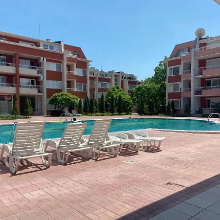 Lägenhet Studio - Sleeps 4 & Access To Pools