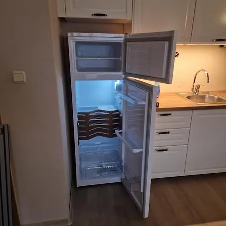 Studio - Sleeps 4 & Access To Pools Lägenhet